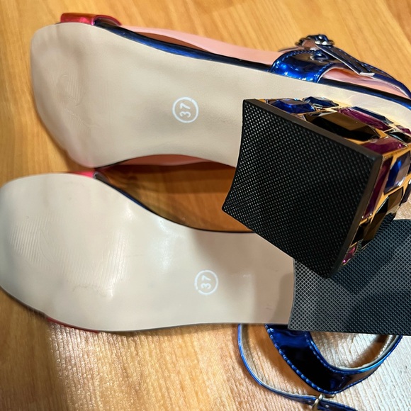 NWOT - Colour Block Rhinestone Decor Heeled sandals (US 6.5) - Picture 7 of 11